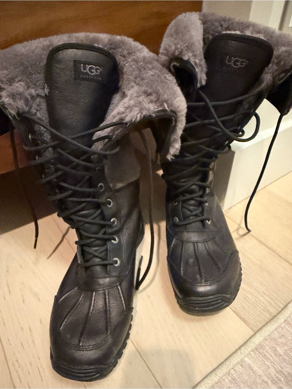 UGG Women's Black Lace-Up Shearling-Trim Winter Boots